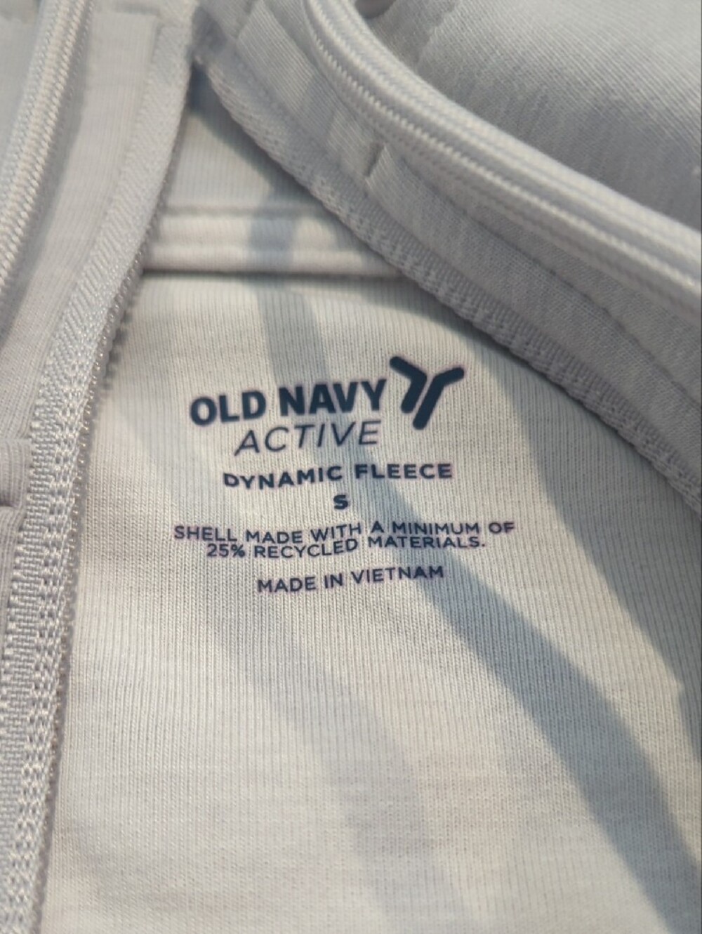 Old Navy Active - Dynamic Fleece - Picture 2 of 3